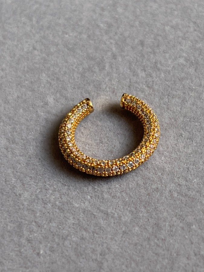 Piercing Fake Cravejado com Zircônias Dourado